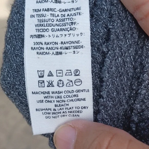 Free People Women's Blossom Thermal Sweater Top in Paisley Floral Sz M - Picture 6 of 6